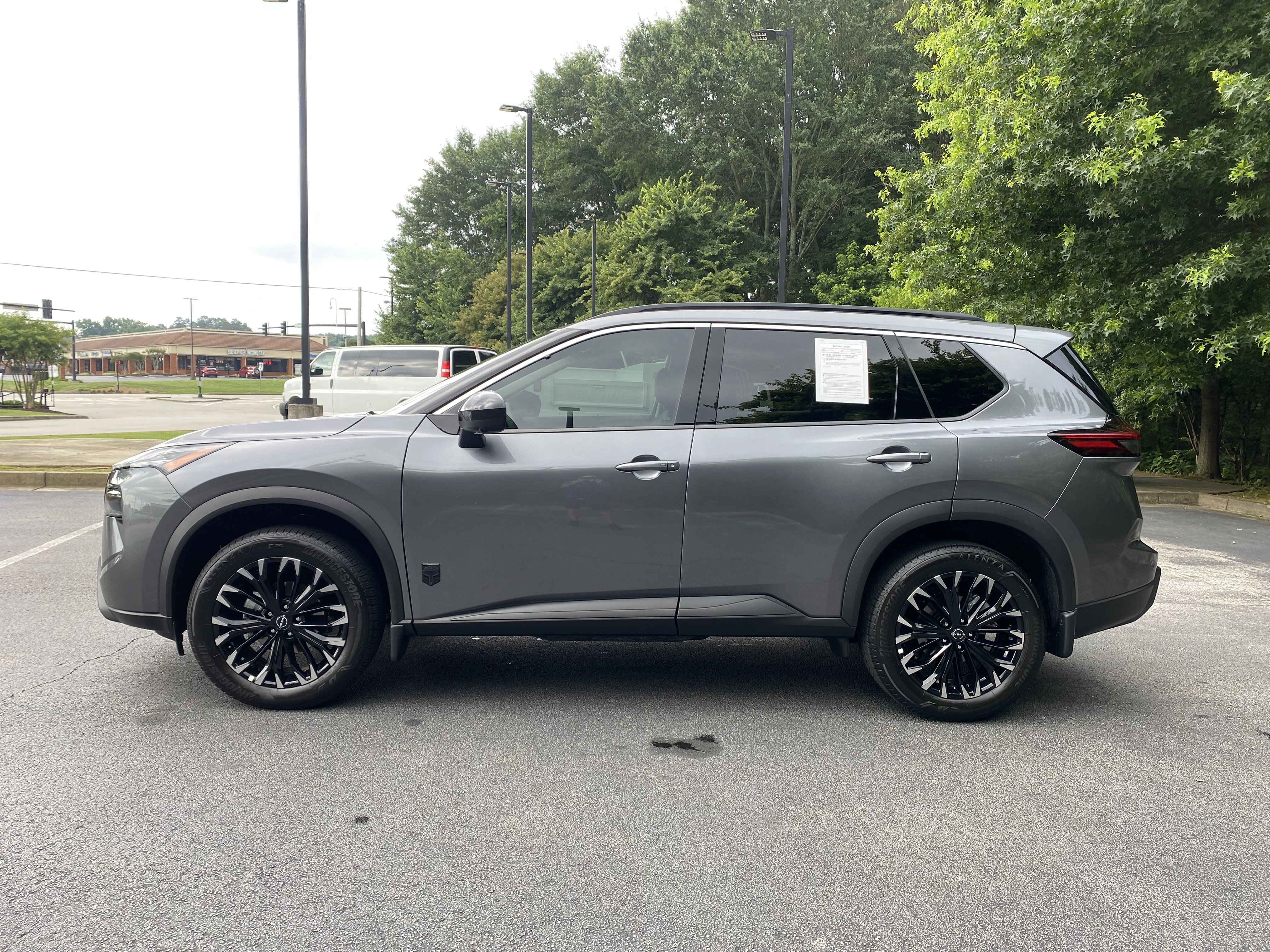 Used 2026 Nissan Rogue Dark Armor FWD image 6