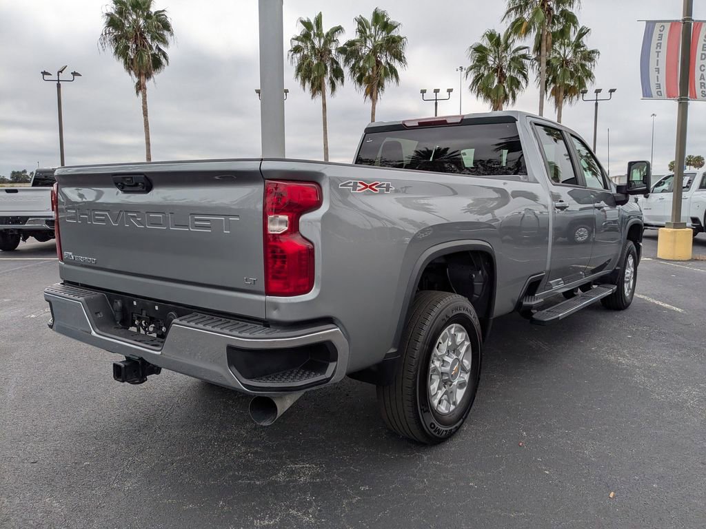 Used 2024 Chevrolet Silverado 3500 LT image 5