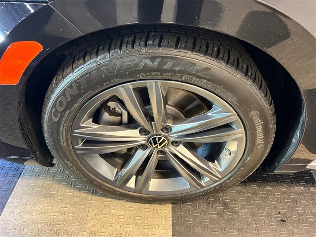 Certified 2022 Volkswagen Arteon SE image 8