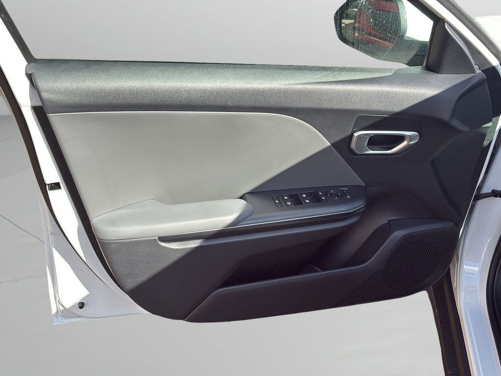 New 2026 Kia K4 FWD image 20