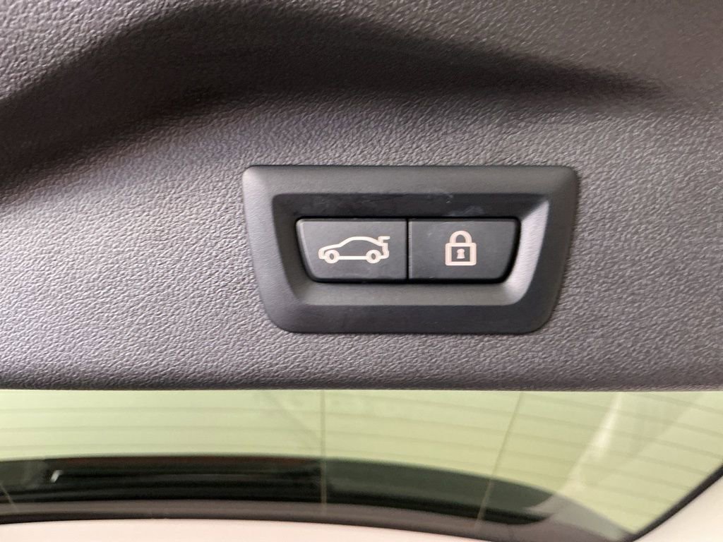 Certified 2023 BMW X7 xDrive40i w/ Premium Package image 36