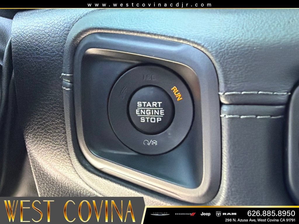 Used 2024 Jeep Wrangler Unlimited Rubicon AWD/4WD image 24