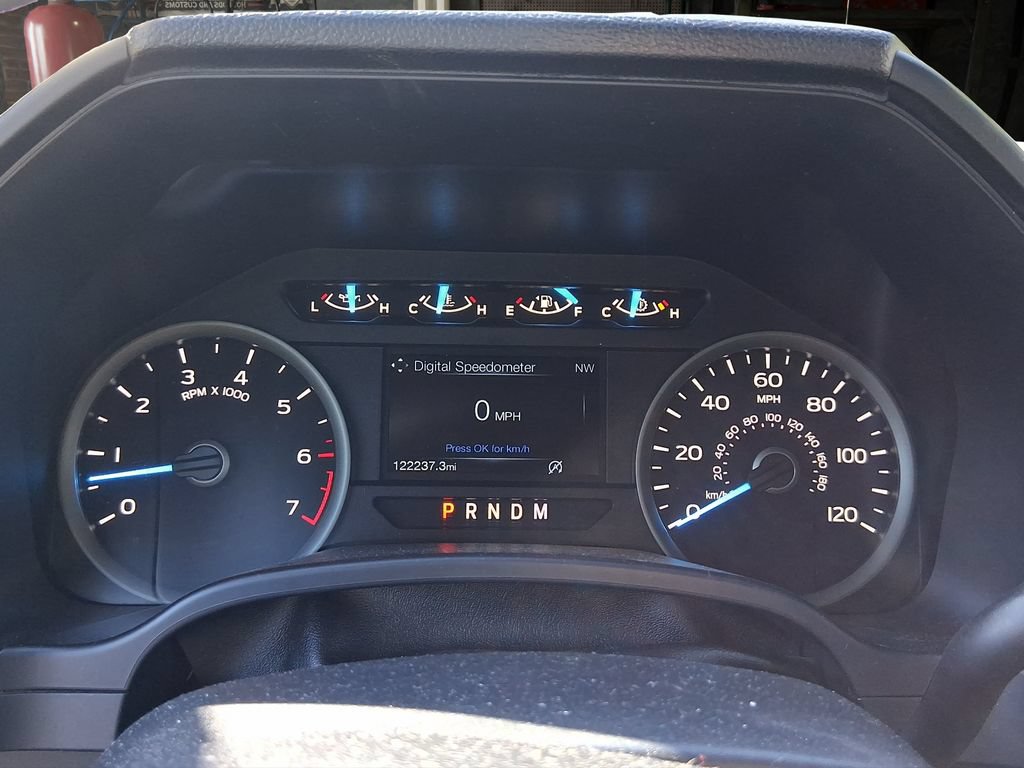 Used 2020 Ford F150 XLT w/ Equipment Group 302A Luxury AWD/4WD image 17