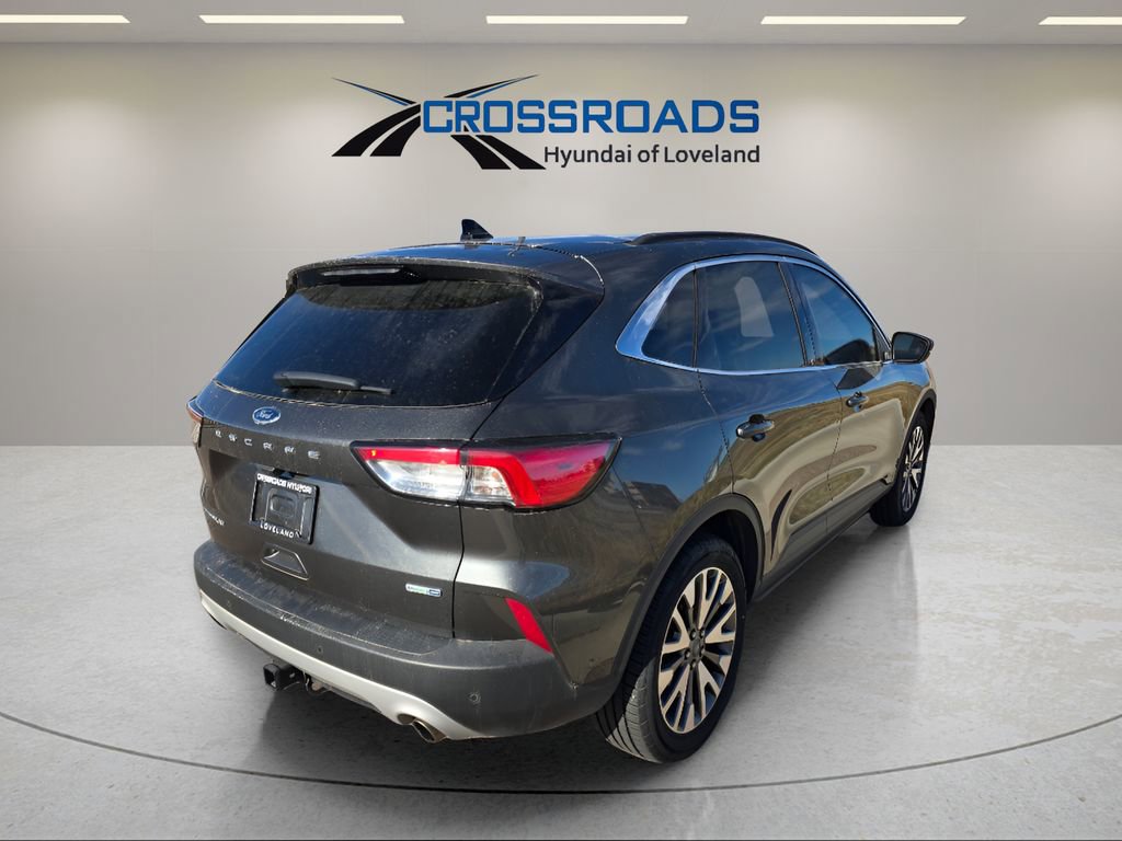 Used 2020 Ford Escape Titanium image 5