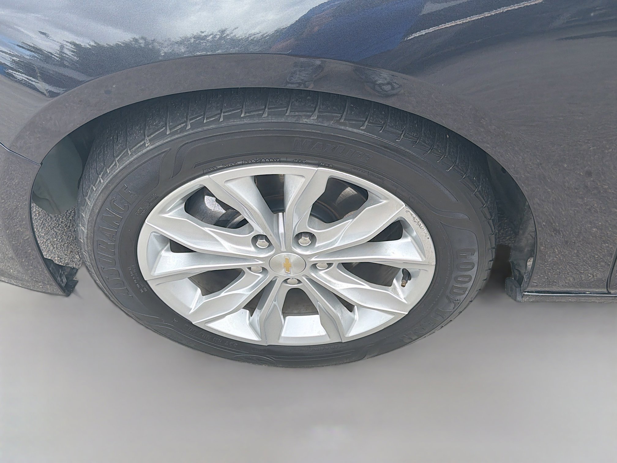 Used 2022 Chevrolet Malibu LT image 34