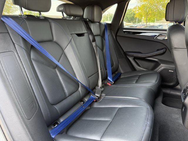 Used 2023 Porsche Macan S w/ Premium Package Plus AWD/4WD image 26