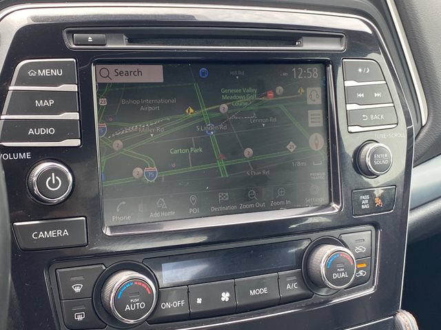 Used 2023 Nissan Maxima SR FWD image 13