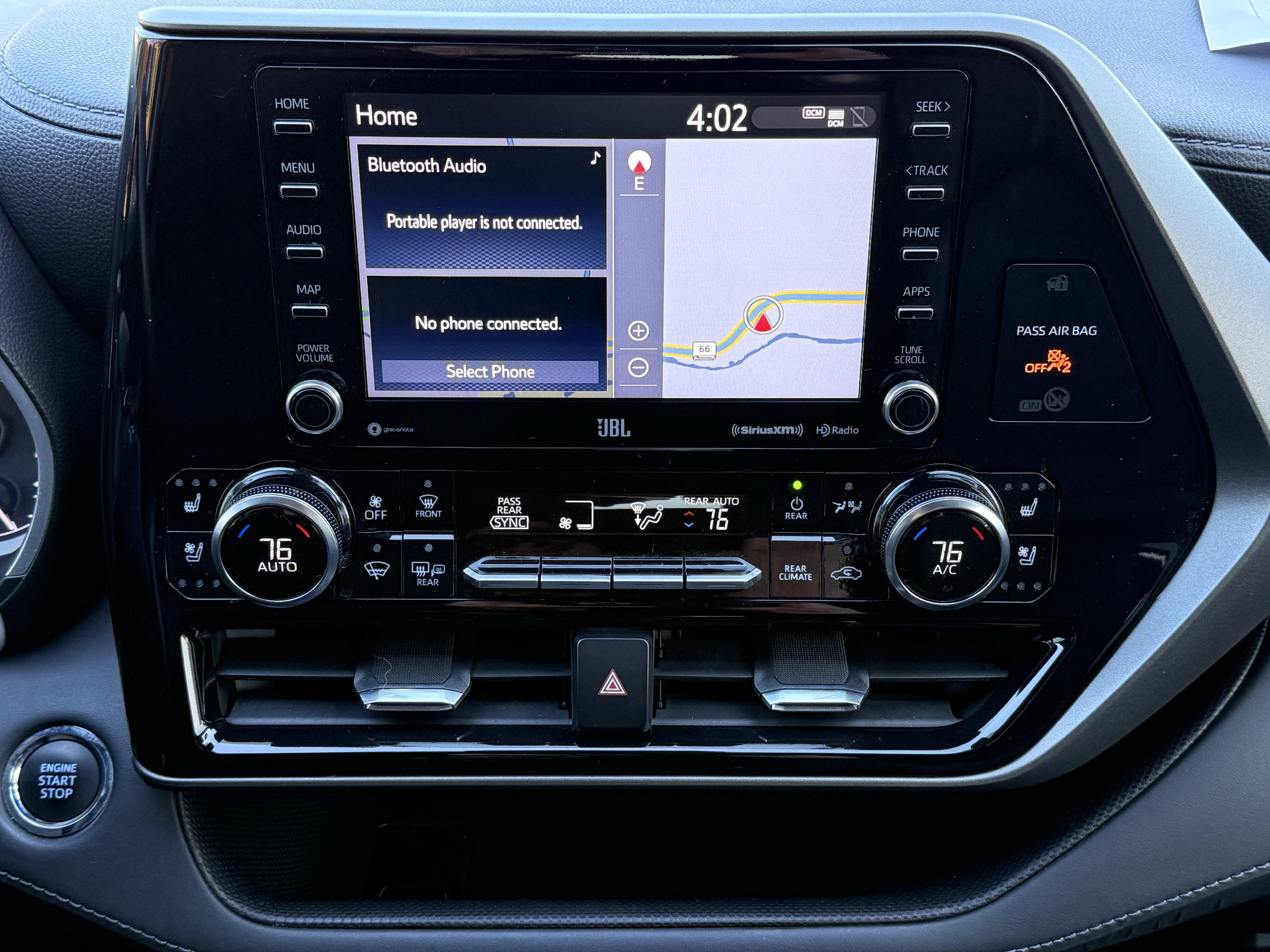 Used 2022 Toyota Highlander Limited image 26