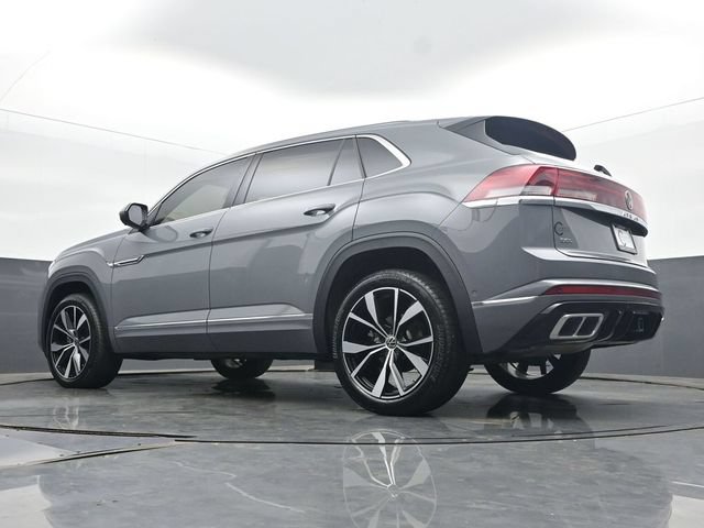 Used 2024 Volkswagen Atlas Cross Sport SEL Premium R-Line AWD/4WD image 46