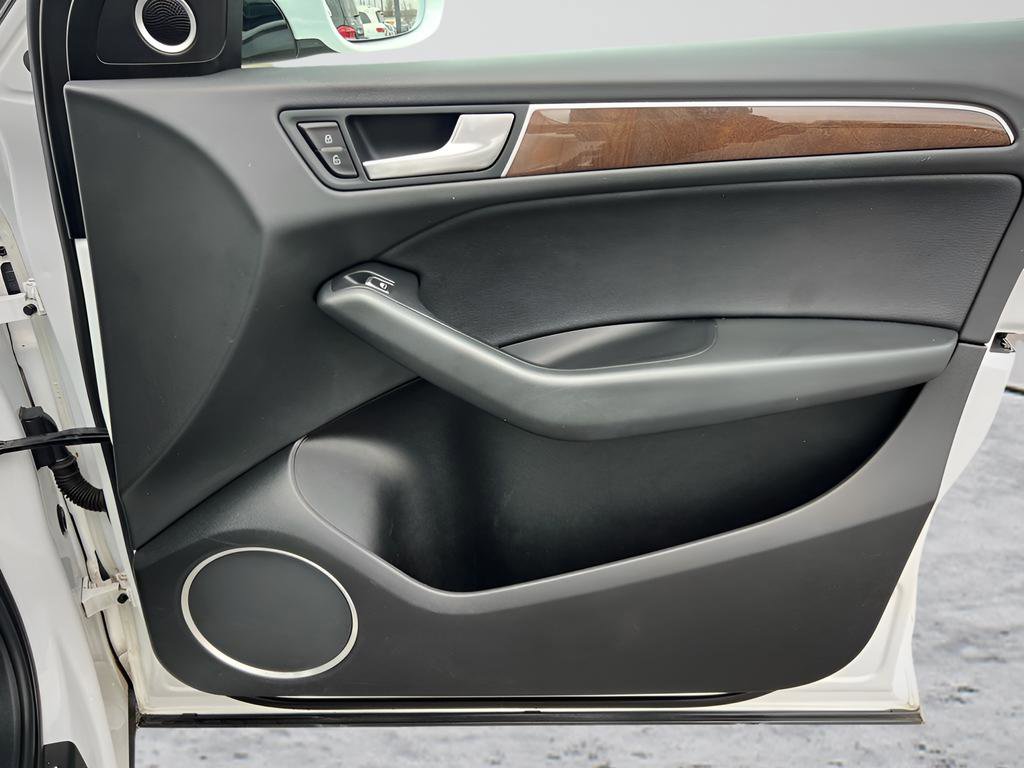 Used 2016 Audi Q5 2.0T Premium Plus image 28