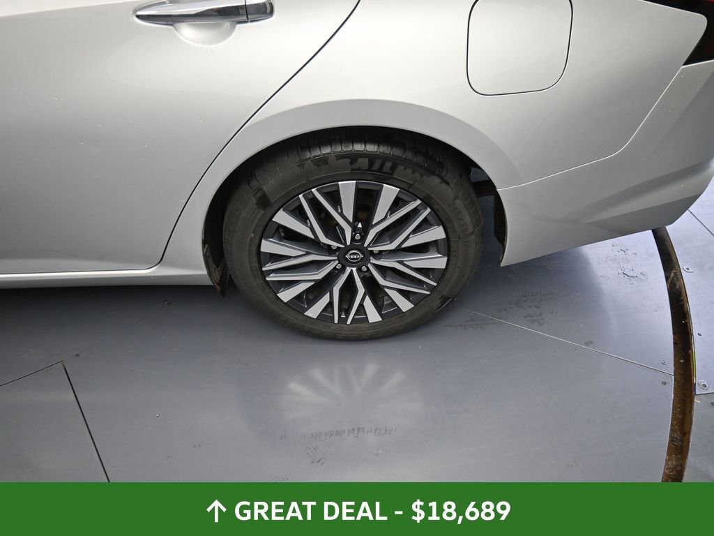 Used 2024 Nissan Altima 2.5 SV image 19