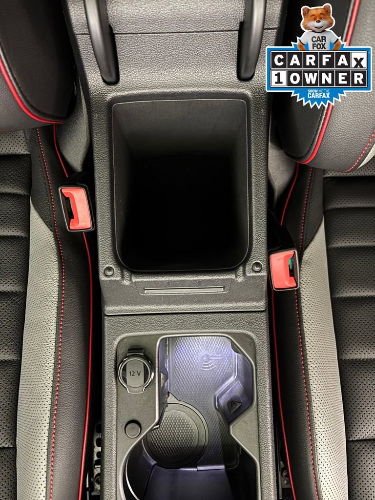 Used 2022 Volkswagen GTI Autobahn image 27