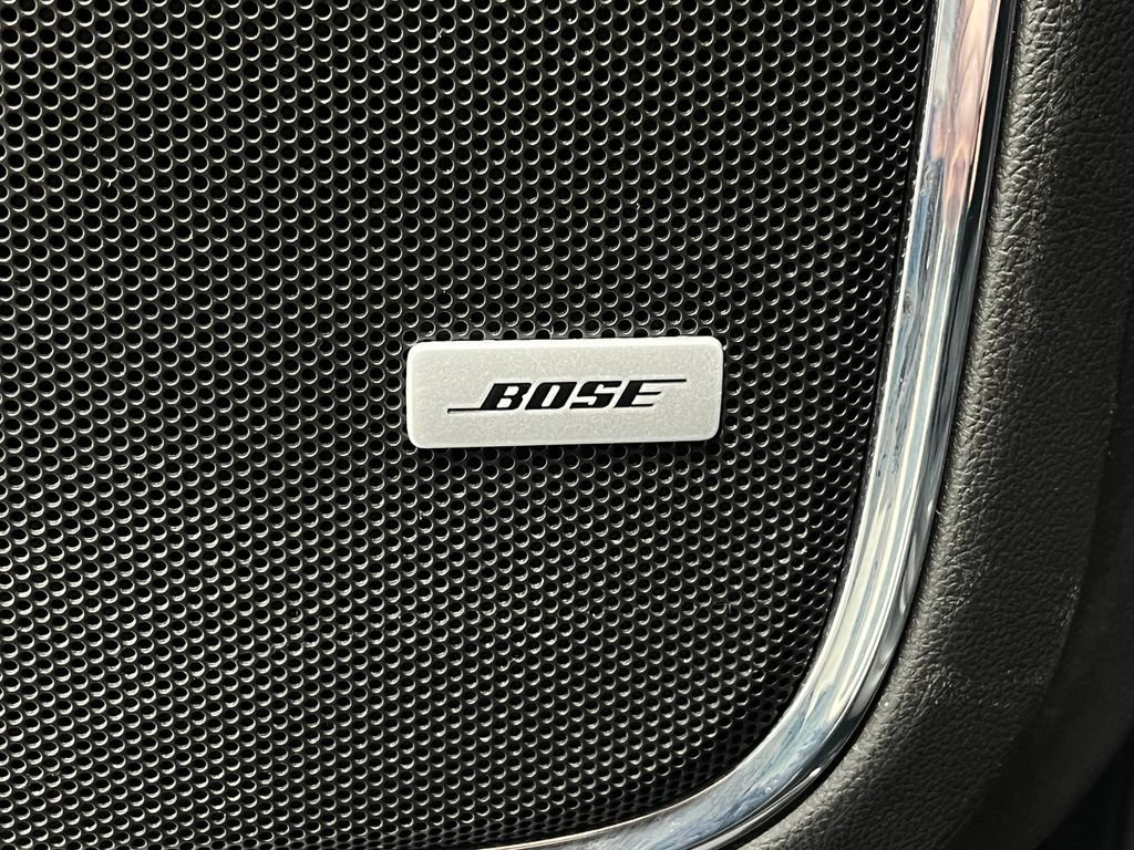 Used 2018 GMC Yukon SLT w/ Premium Edition image 19