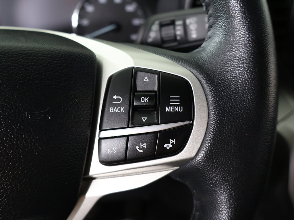 Used 2024 Ford Explorer XLT AWD/4WD image 44