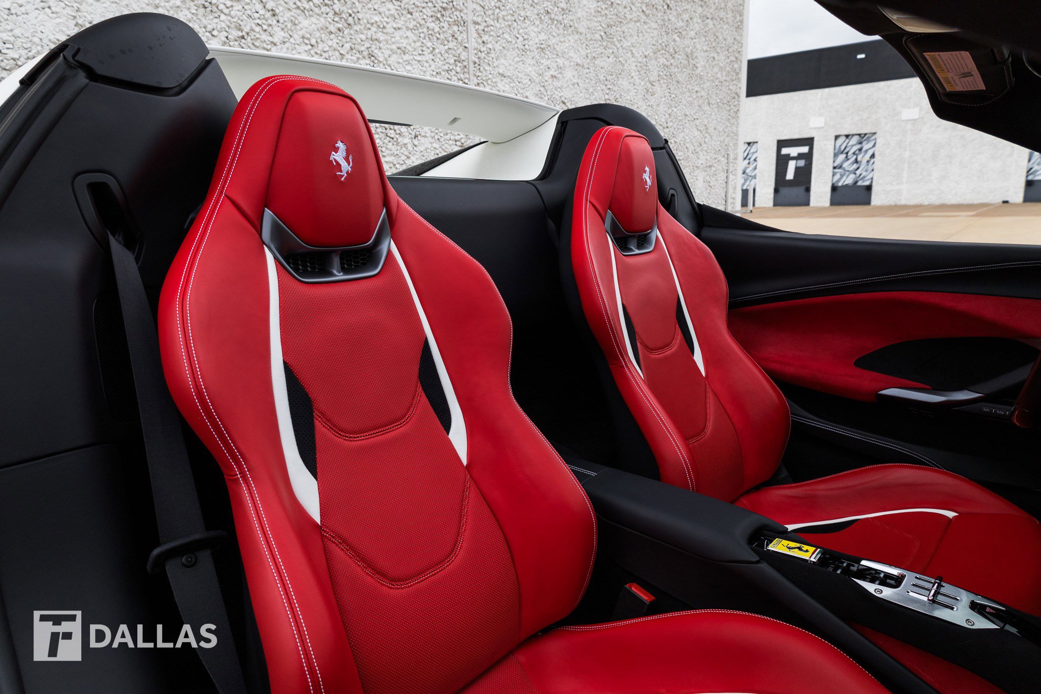 Used 2024 Ferrari 296 GTS RWD image 38