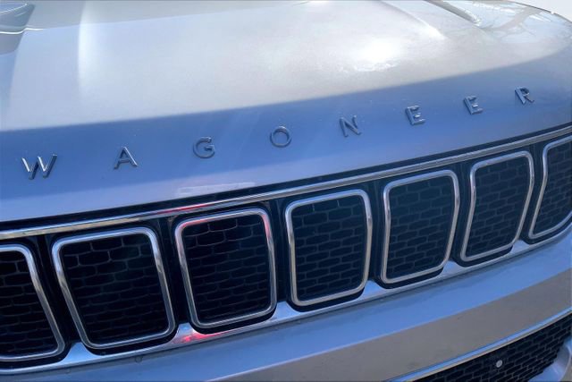 Used 2025 Jeep Wagoneer L Series II image 5