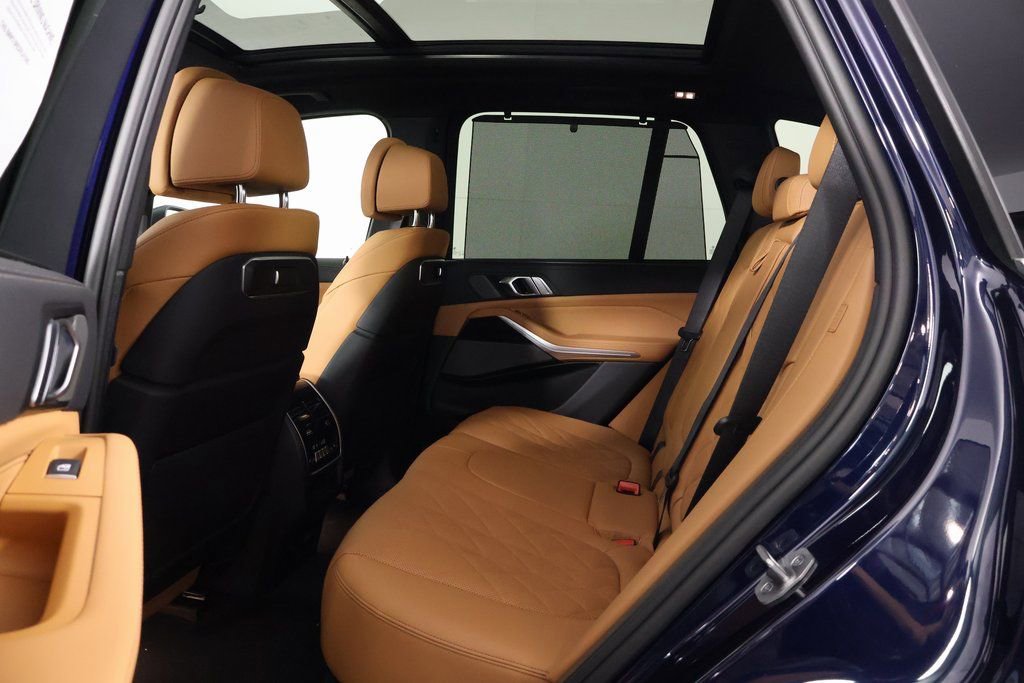 New 2026 BMW X5 xDrive40i w/ Climate Comfort Package image 6