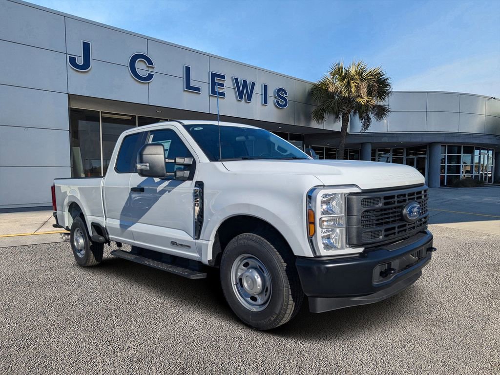 New 2026 Ford F250 XL image 1
