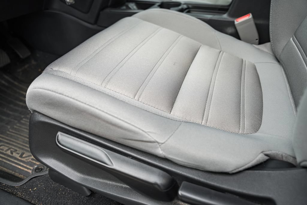 Used 2019 Honda CR-V LX image 28