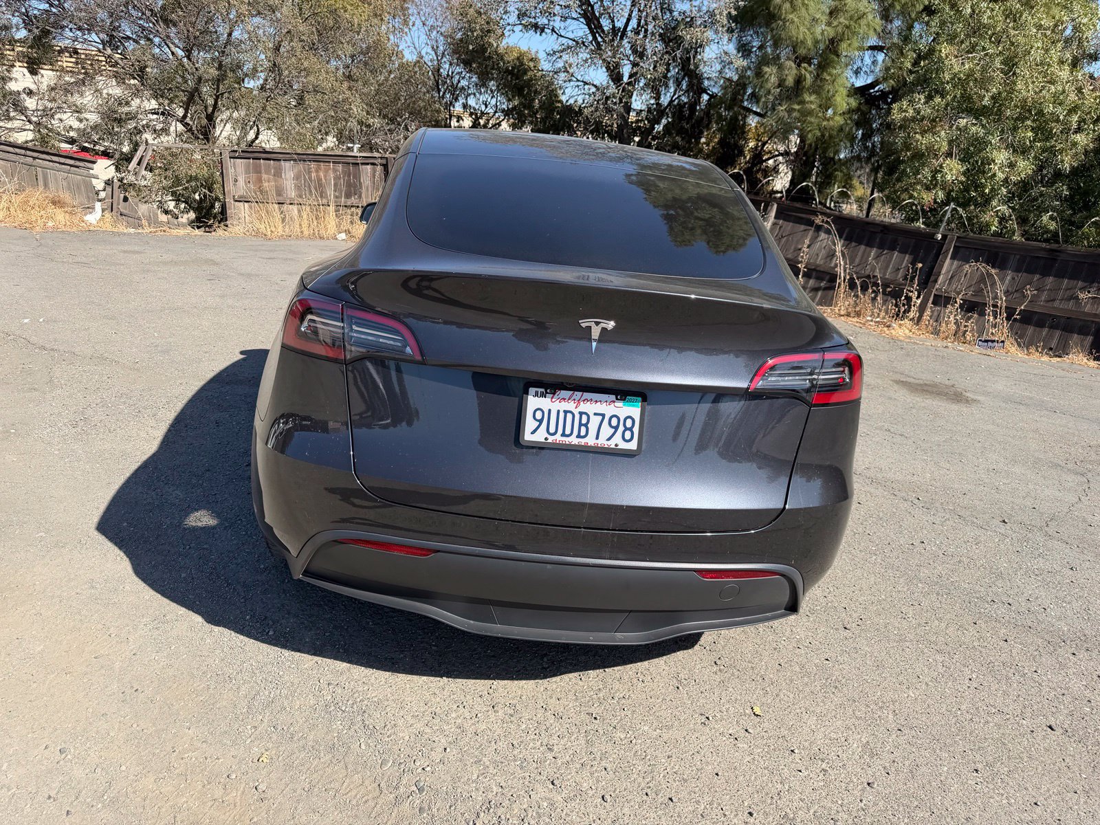 Used 2024 Tesla Model Y 2WD image 4