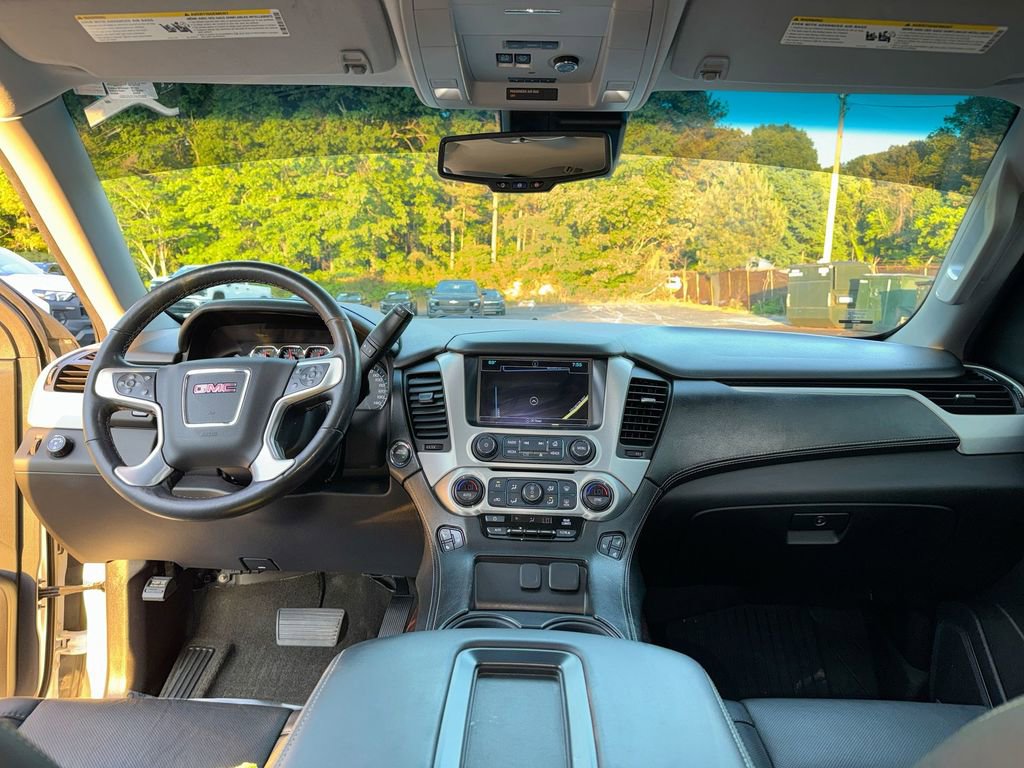 Used 2018 GMC Yukon XL SLT w/ Open Road Package RWD image 31