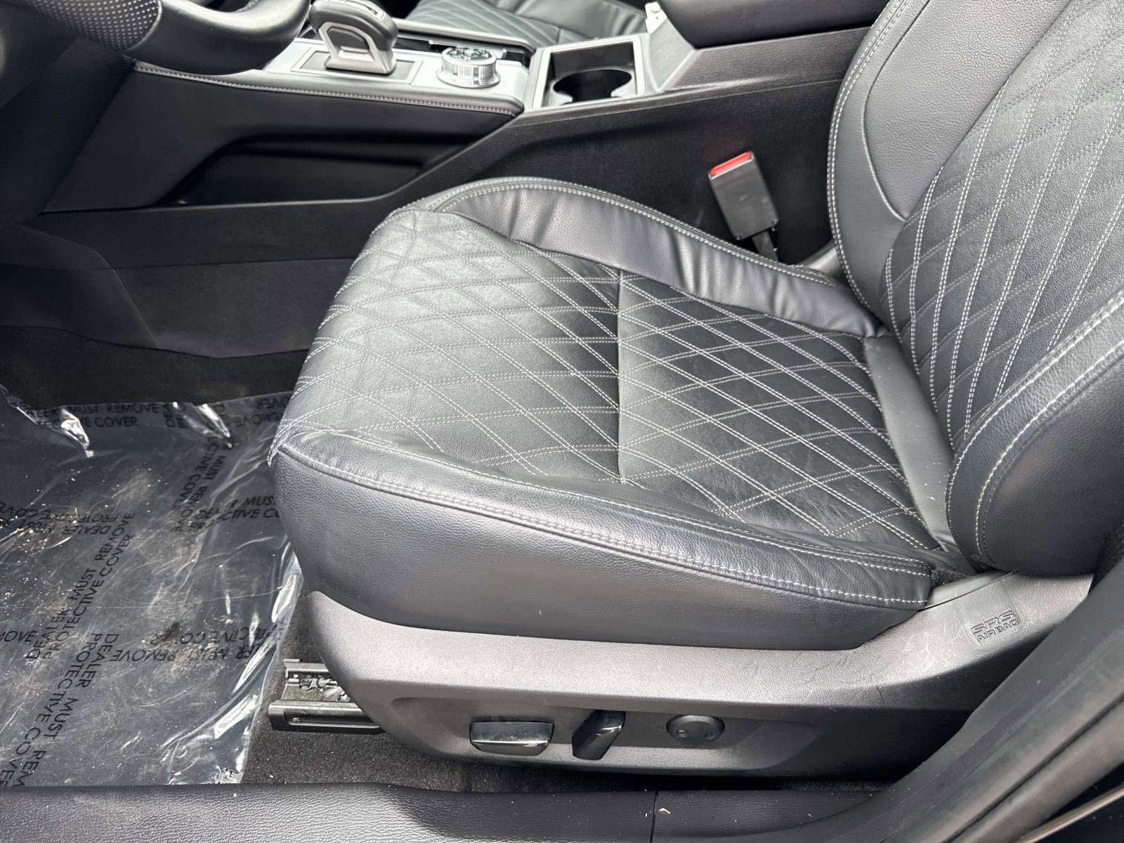 Used 2023 Mitsubishi Outlander SEL AWD/4WD image 16