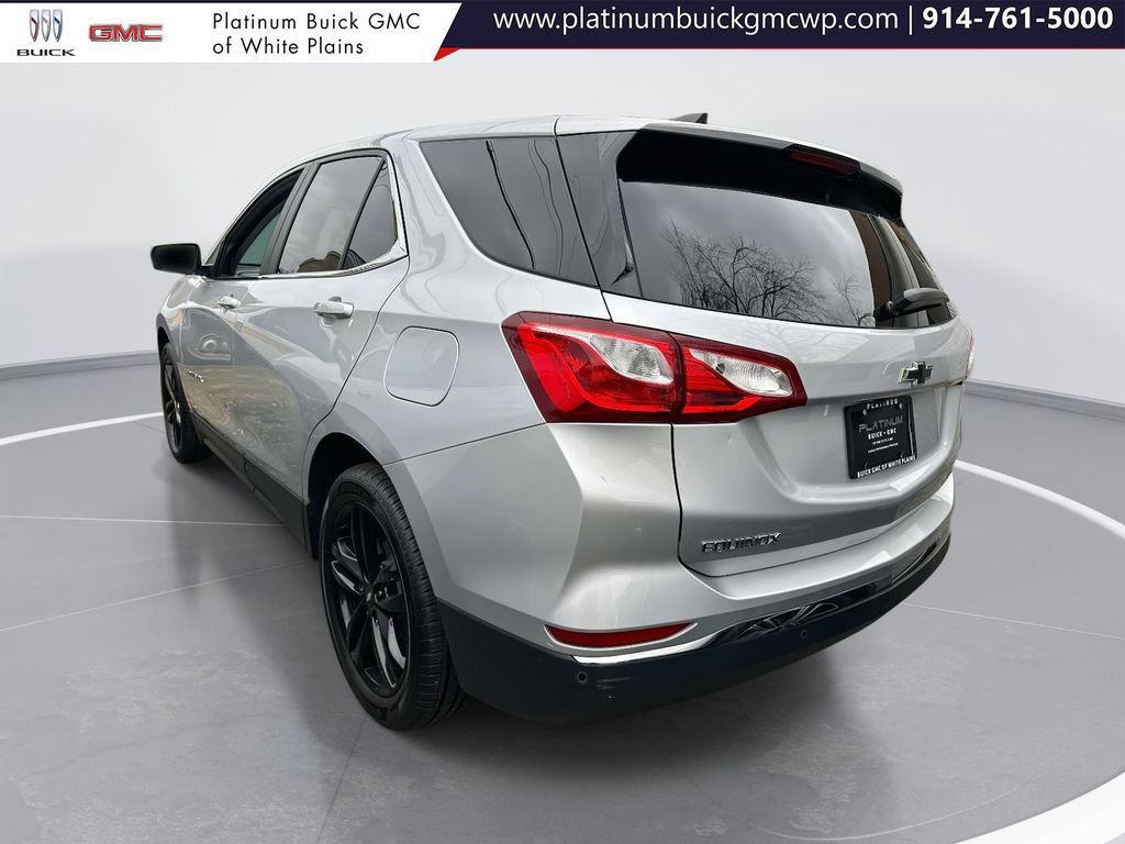 Used 2021 Chevrolet Equinox LT image 2