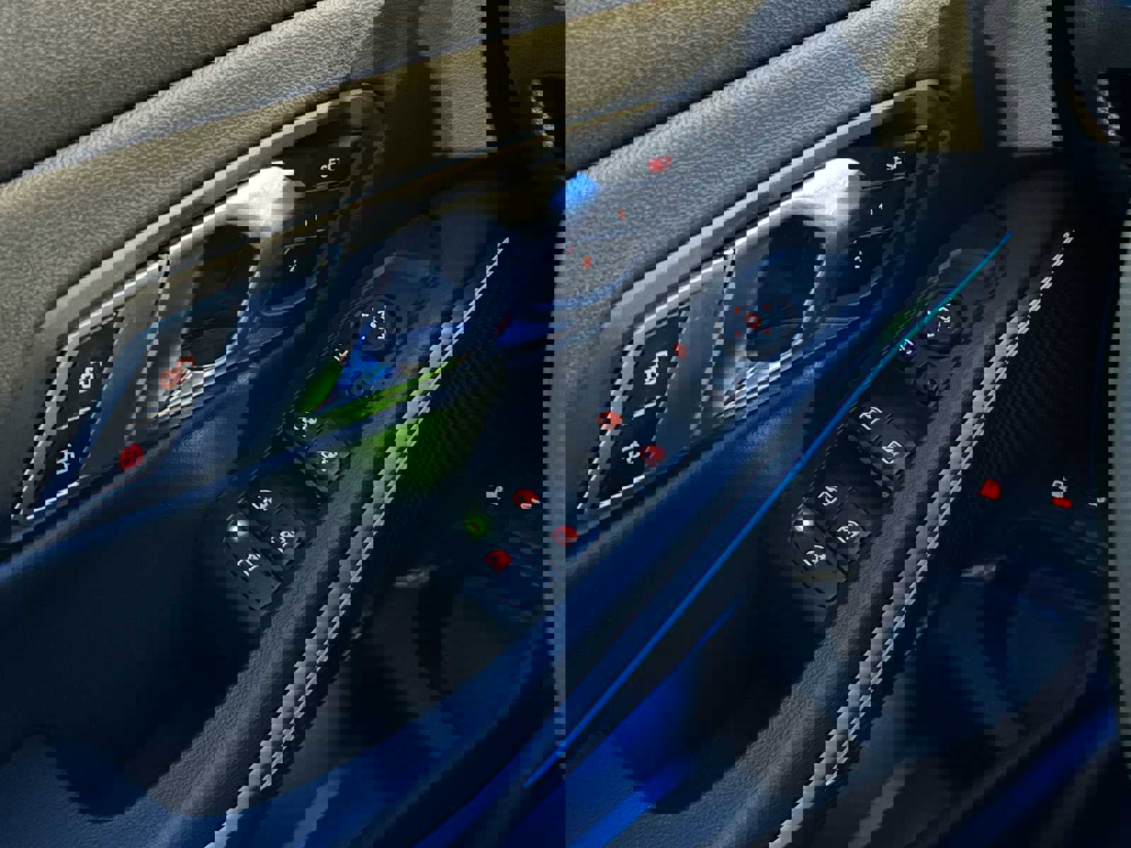 Used 2022 BMW 330e xDrive w/ Driving Assistance Package image 33