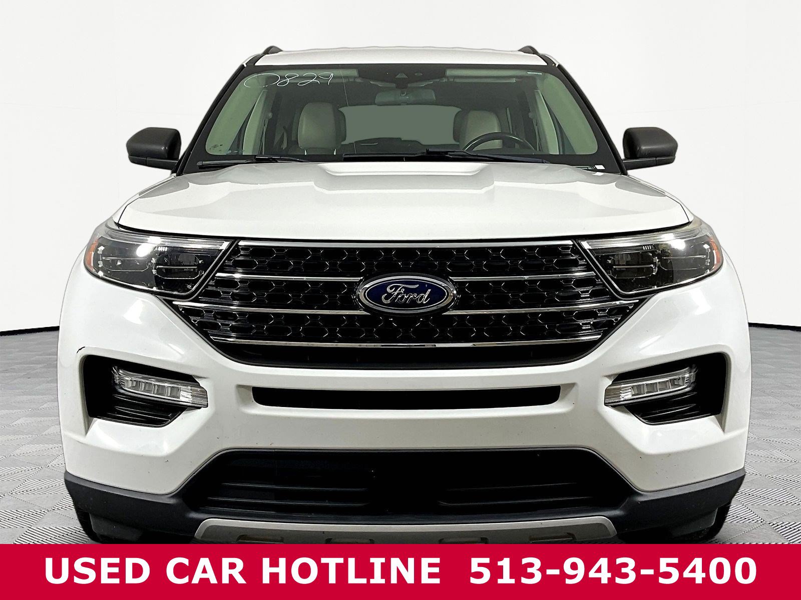 Used 2020 Ford Explorer XLT w/ Equipment Group 202A AWD/4WD image 2