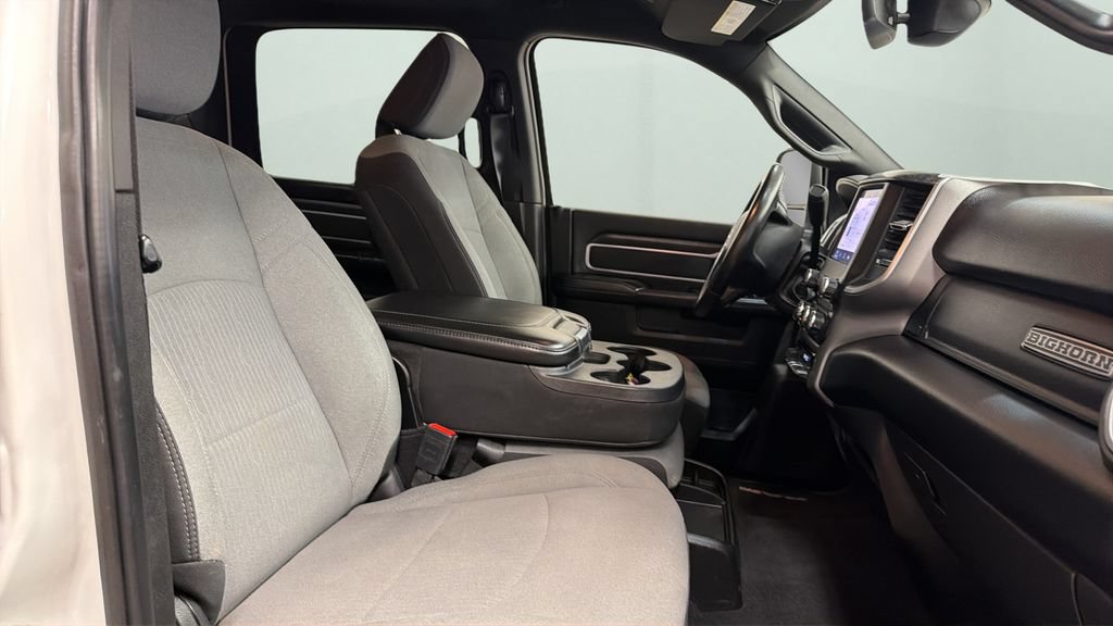 Used 2024 RAM 2500 Big Horn AWD/4WD image 9