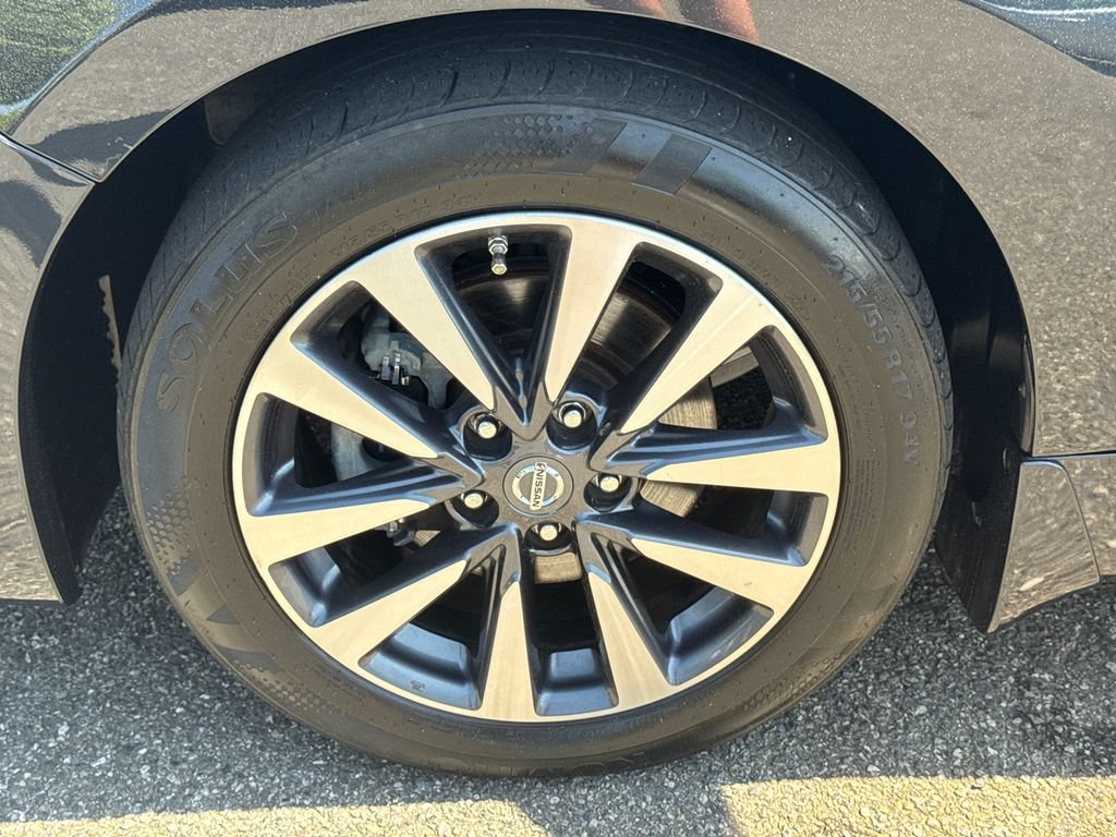 Used 2017 Nissan Altima 2.5 SV FWD image 13