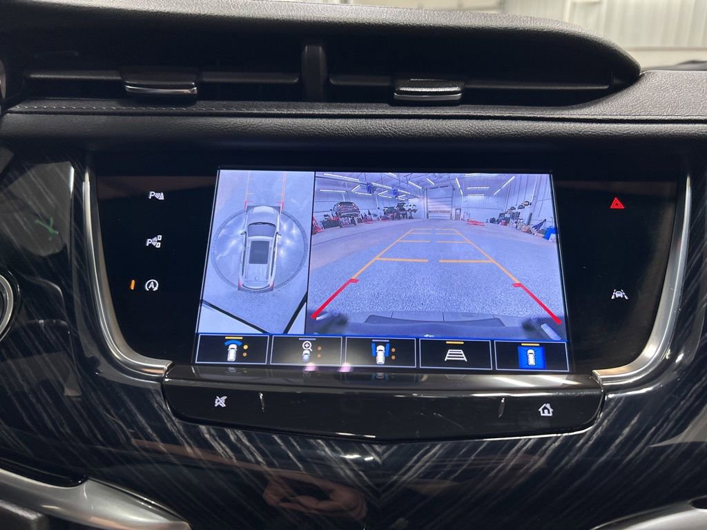 Used 2024 Cadillac XT6 Premium Luxury w/ Technology Package image 21