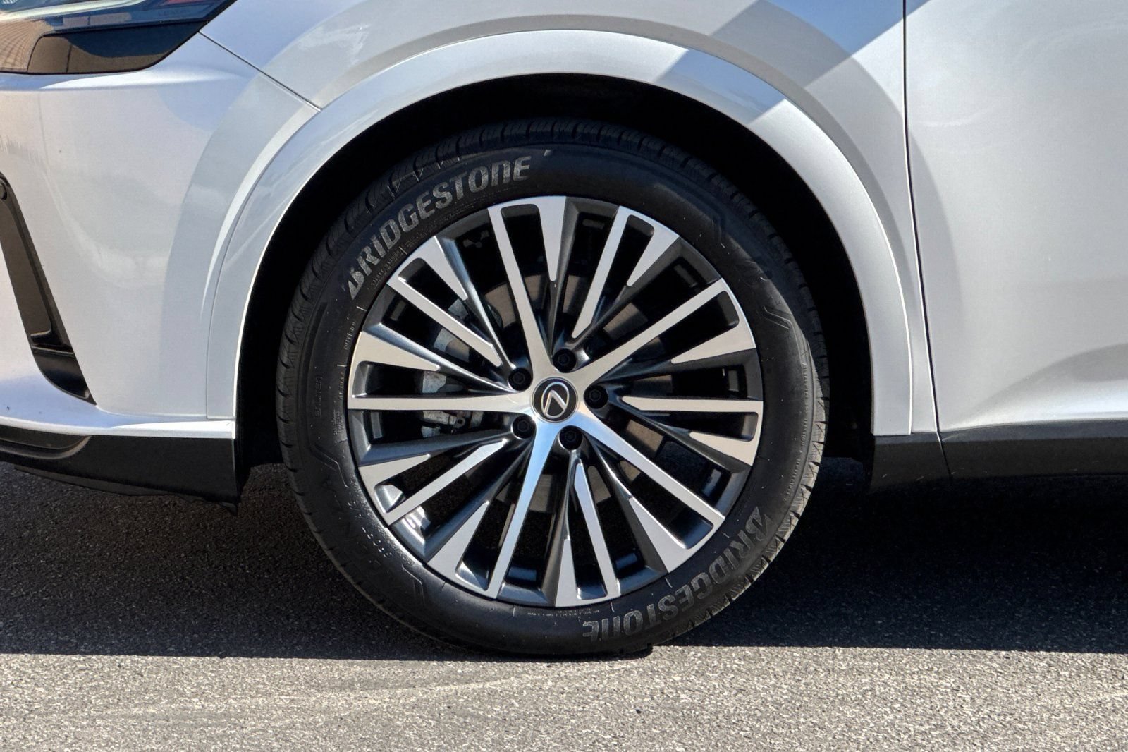 Certified 2023 Lexus RX 350 Premium Plus w/ Accessory Package (Z1) FWD image 30