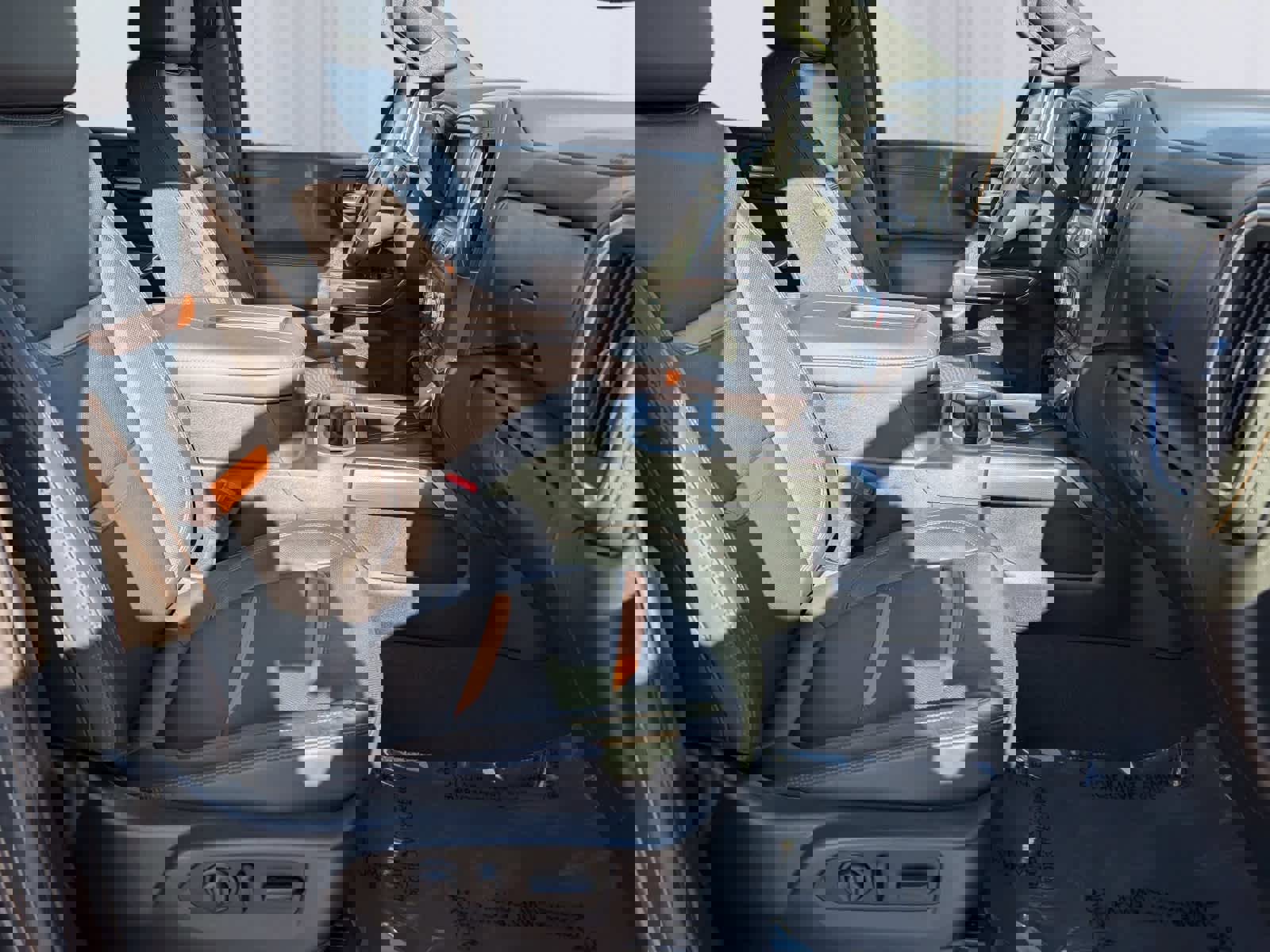 Used 2021 GMC Sierra 1500 AT4 w/ AT4 Value Package image 10