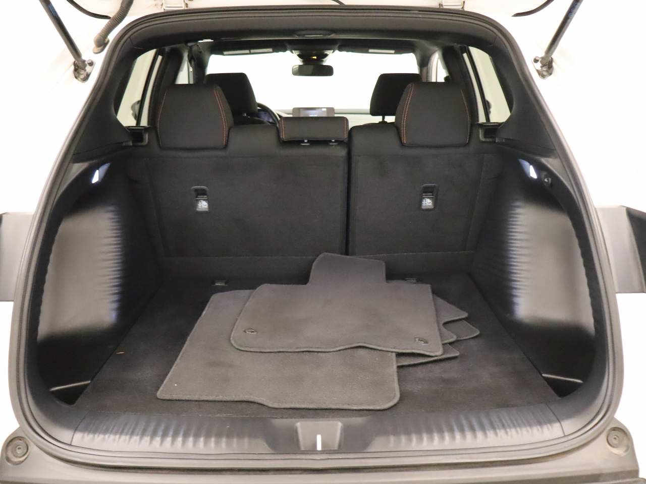 Used 2024 Honda HR-V Sport image 18