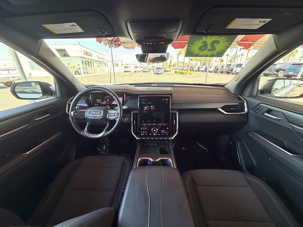 Used 2026 GMC Acadia Elevation FWD image 16