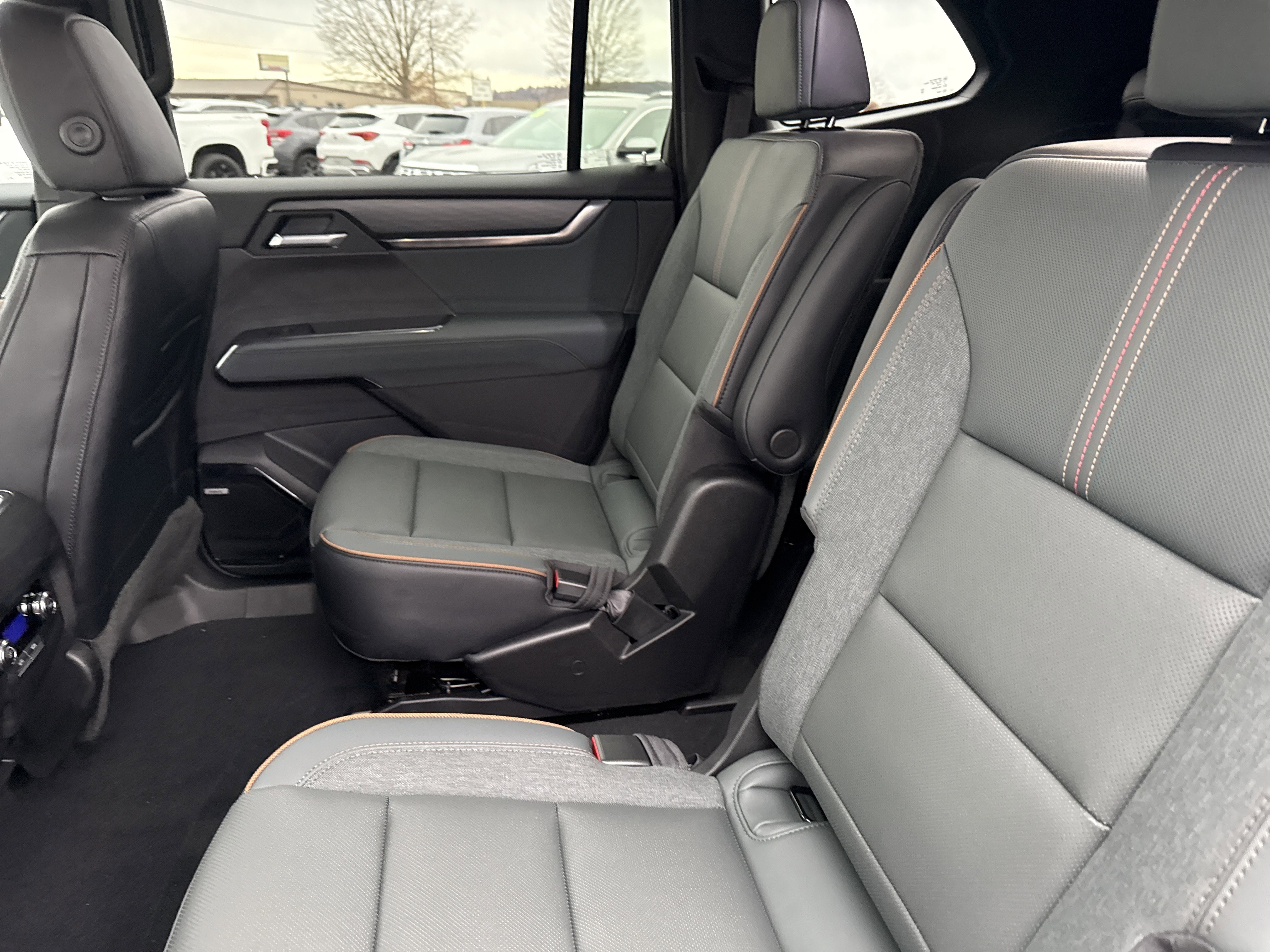 New 2026 GMC Acadia AT4 image 13