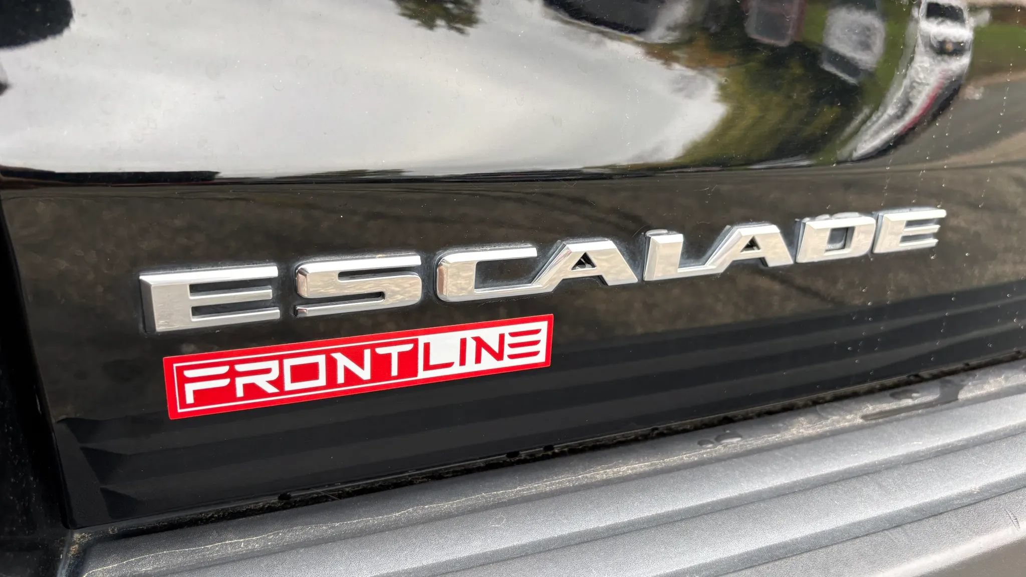 Used 2017 Cadillac Escalade ESV Premium Luxury AWD/4WD image 35