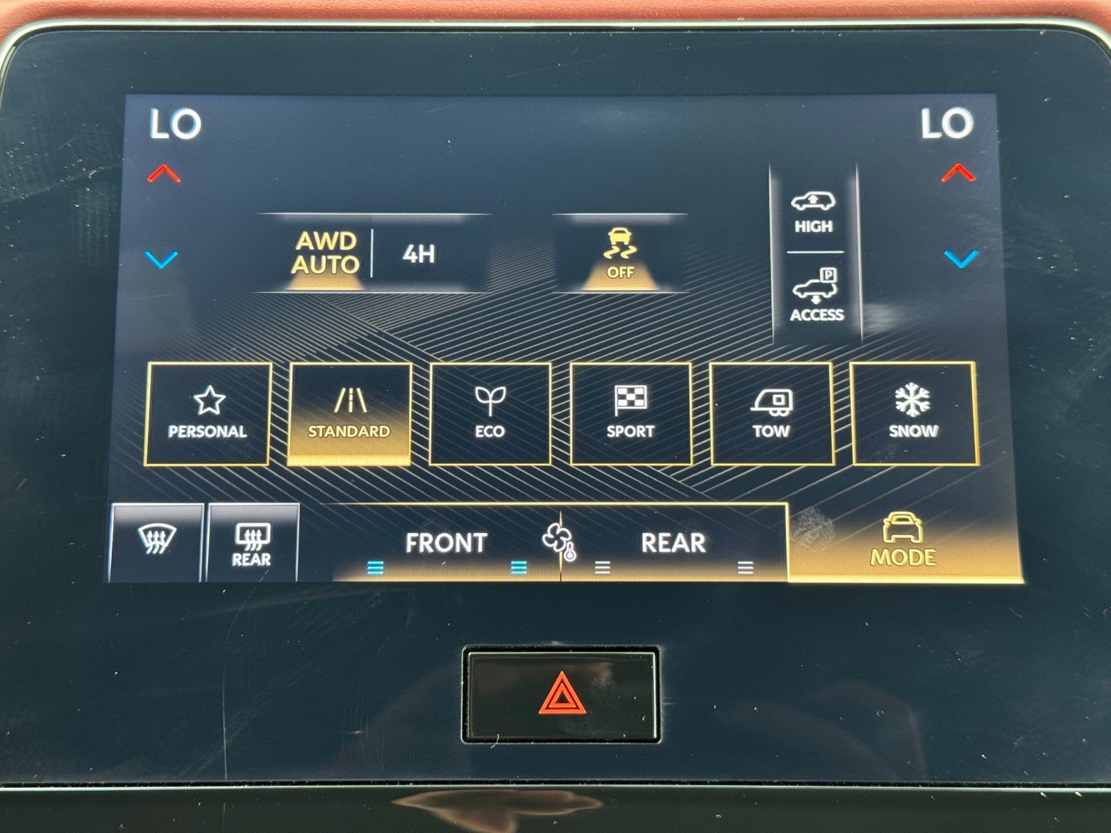 Used 2025 INFINITI QX80 Autograph w/ Premium Cargo Package AWD/4WD image 36
