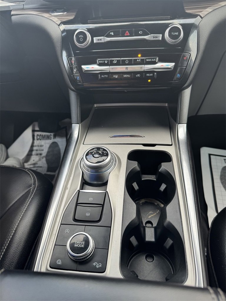 Used 2022 Ford Explorer Limited image 17