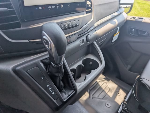 New 2026 Ford Transit 250 148 Medium Roof RWD image 19