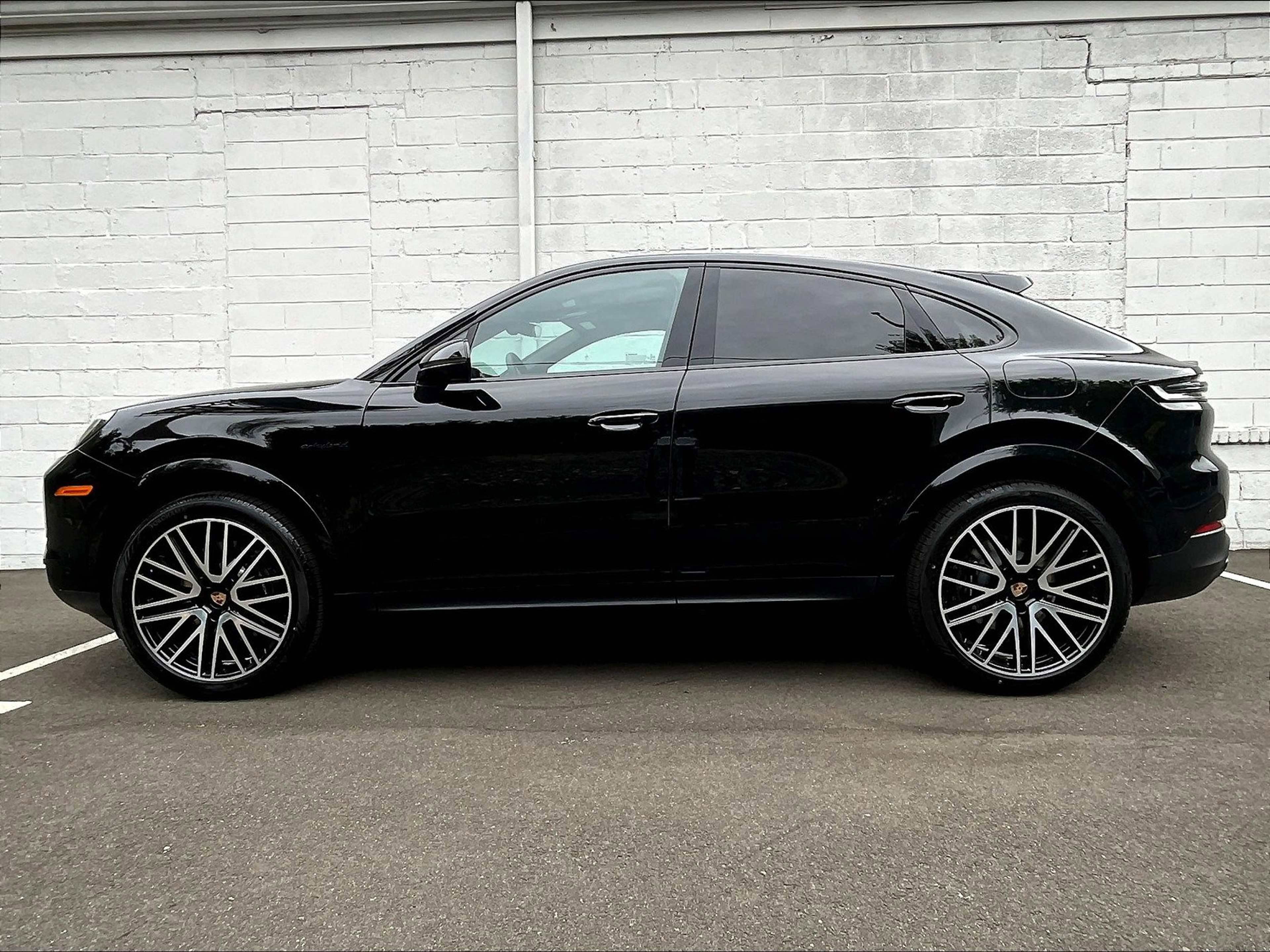 New 2026 Porsche Cayenne E-Hybrid image 2