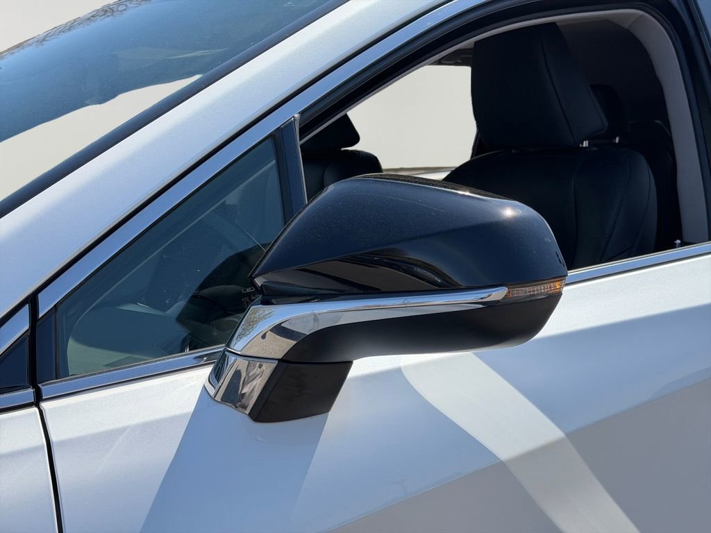 Used 2022 Lexus RX 450hL AWD w/ Special Edition image 28