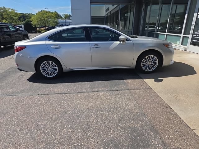 Used 2013 Lexus ES 350 w/ Luxury Pkg FWD image 23