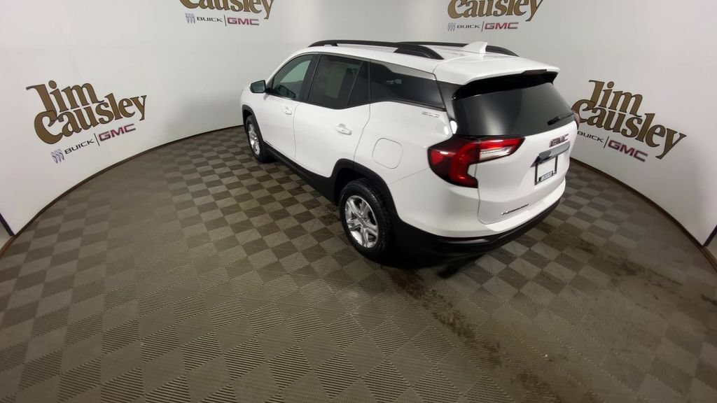 Certified 2023 GMC Terrain SLE w/ Driver Convenience Package AWD/4WD image 6