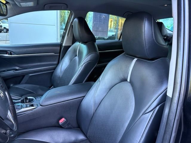 Used 2019 Toyota Camry XSE FWD image 12