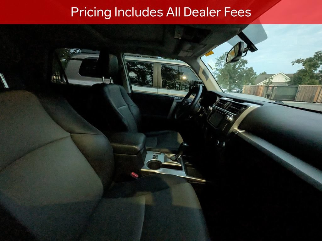 Used 2017 Toyota 4Runner SR5 Premium RWD image 10