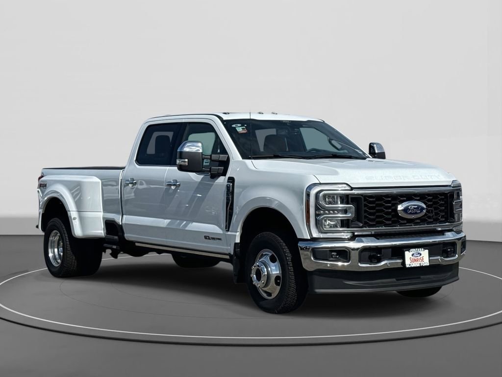 New 2025 Ford F350 Lariat w/ Lariat Ultimate Package image 4