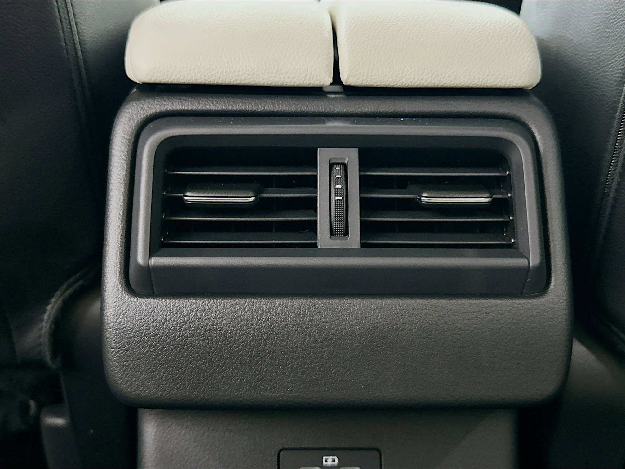 Used 2026 MAZDA CX-50 AWD 2.5 S w/ Weather Package image 27