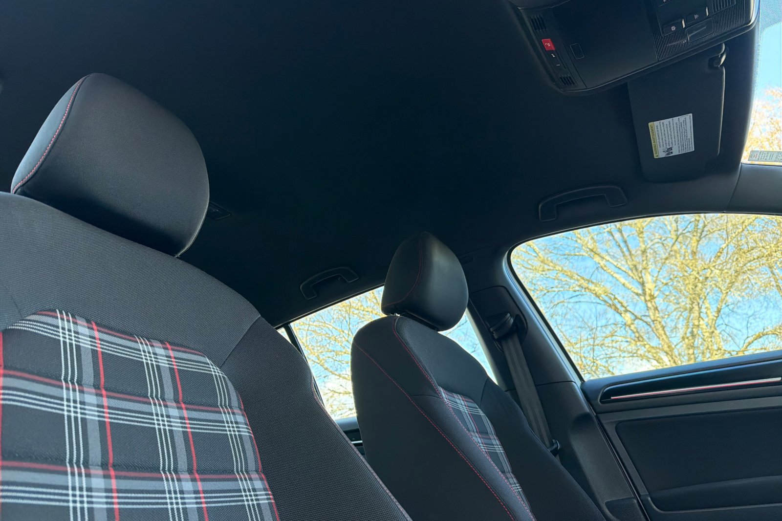 Used 2015 Volkswagen GTI S image 17